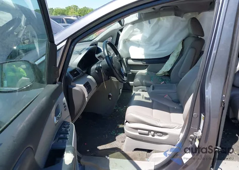 2014 Honda Odyssey Touring/Touring Elite z USA, uszkodzony, nr VIN 5FNRL5H97EB026053